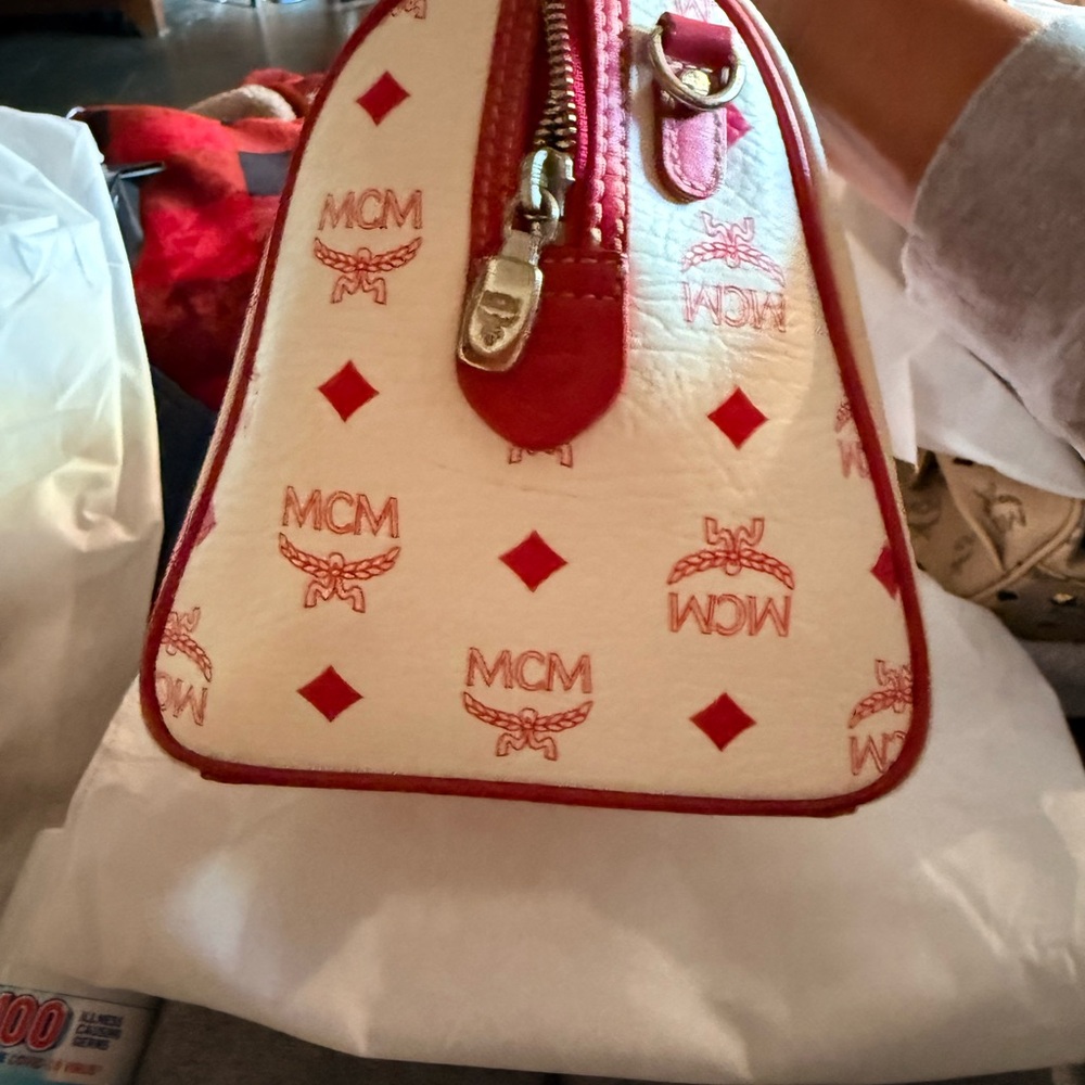 MCM pink and White Satchel - Picture 5 of 7